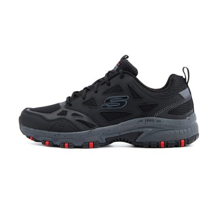 Skechers Hillcrest <br> <span class='text-color-warm'>سيتوفر قريباً</span>